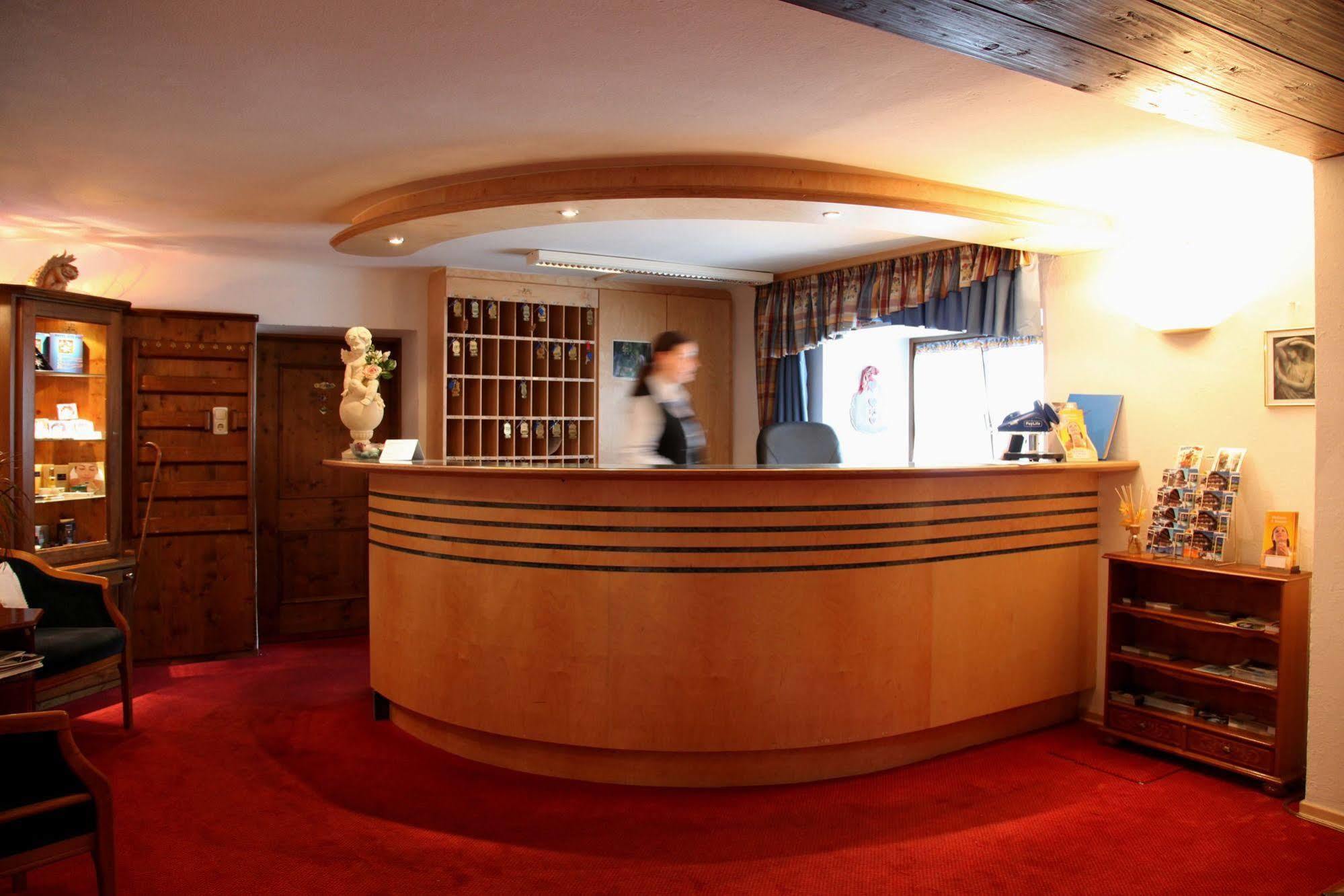 Hotel Alte Post 4*